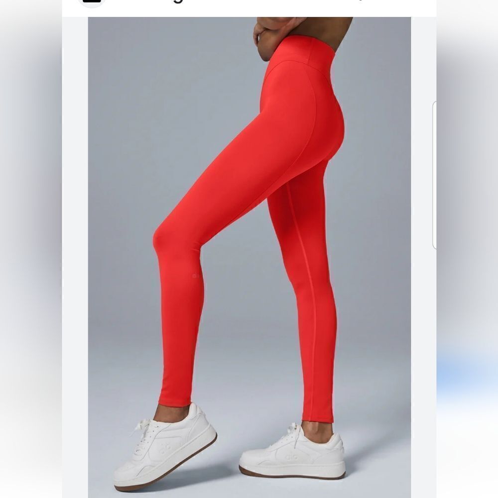 Alo Yoga Medium Orange low Waist Airlift Legging. - Picture 2 of 14